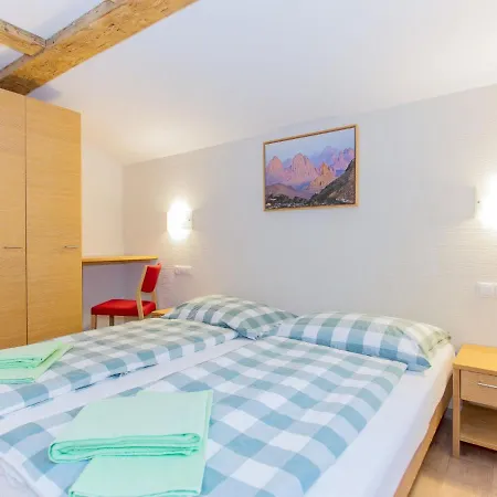 Chalet Chalet Medalalpe - Slb400